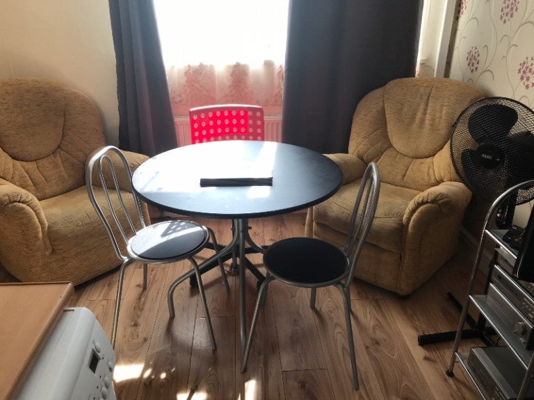 Room Campion Close in Coventry