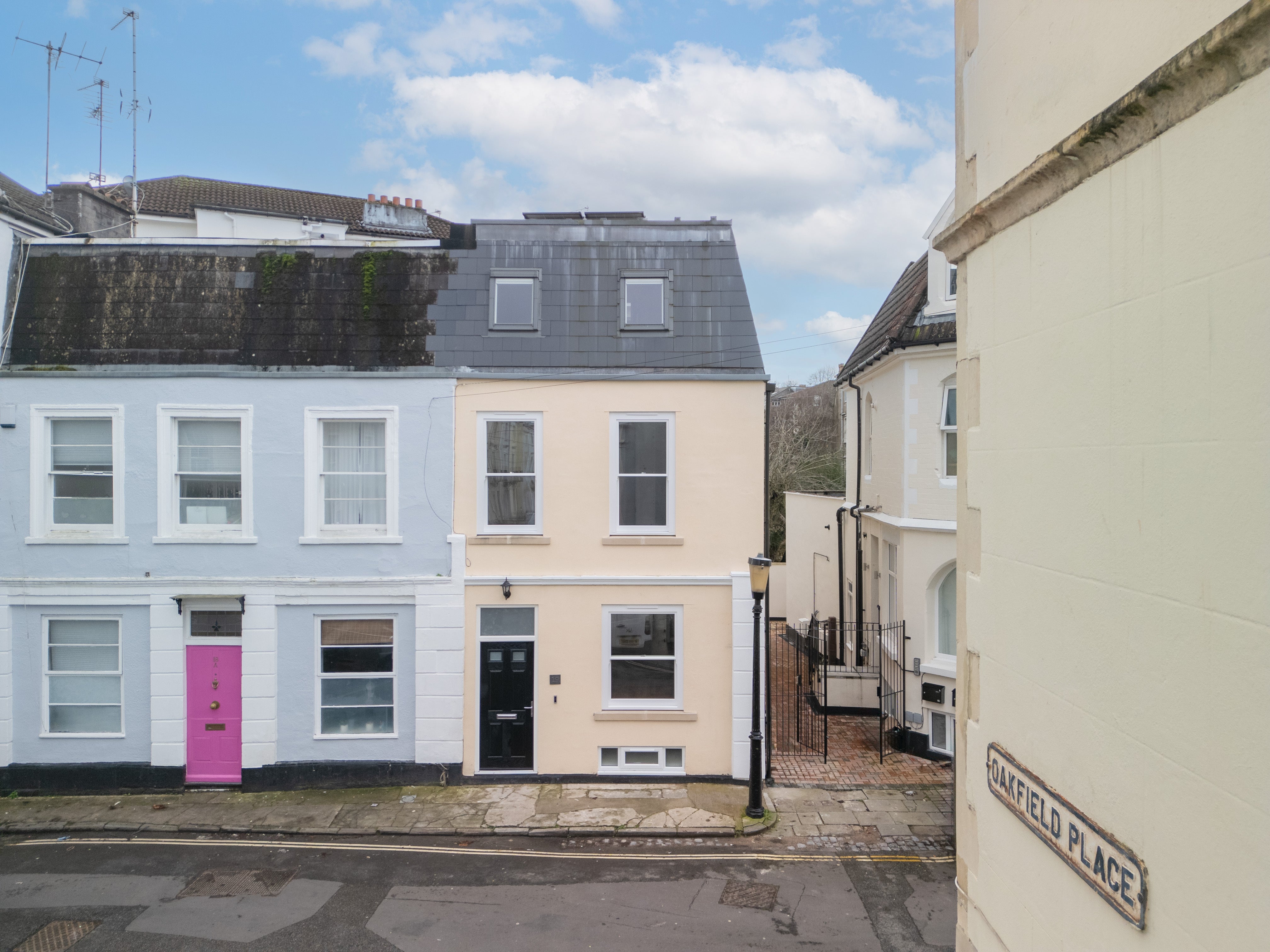 House Oakfield Place in Bristol