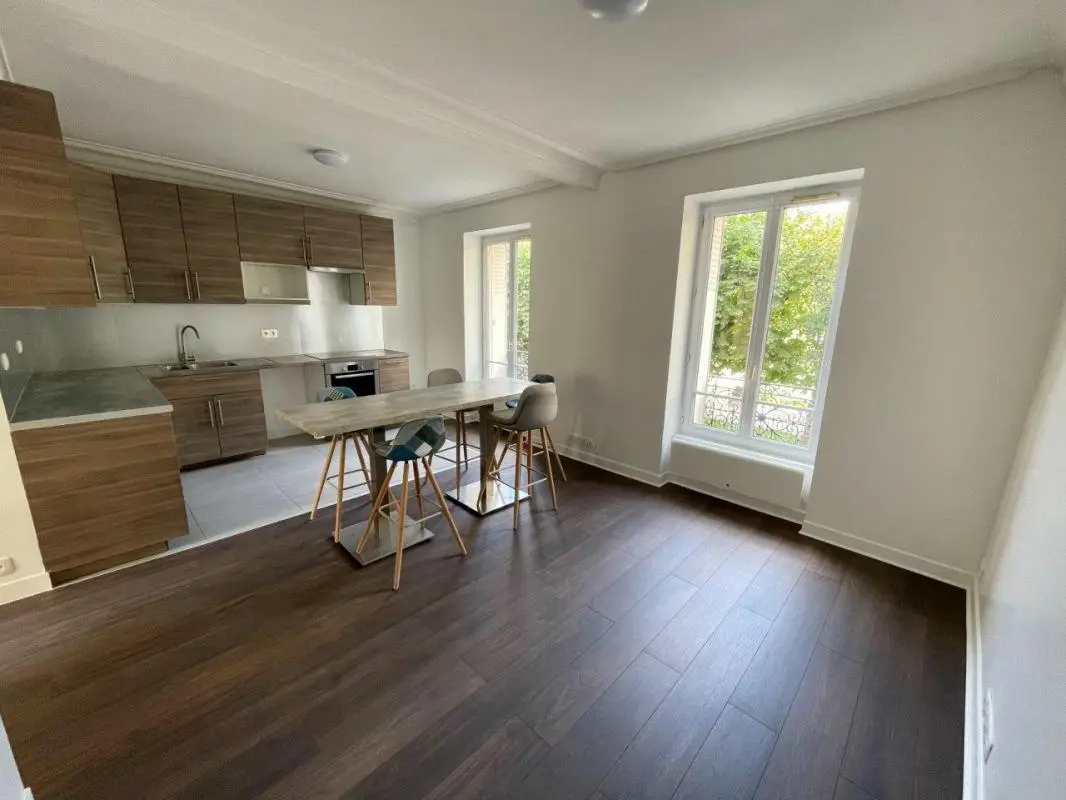 Appartement Rue Gabriel Péri à Levallois-Perret