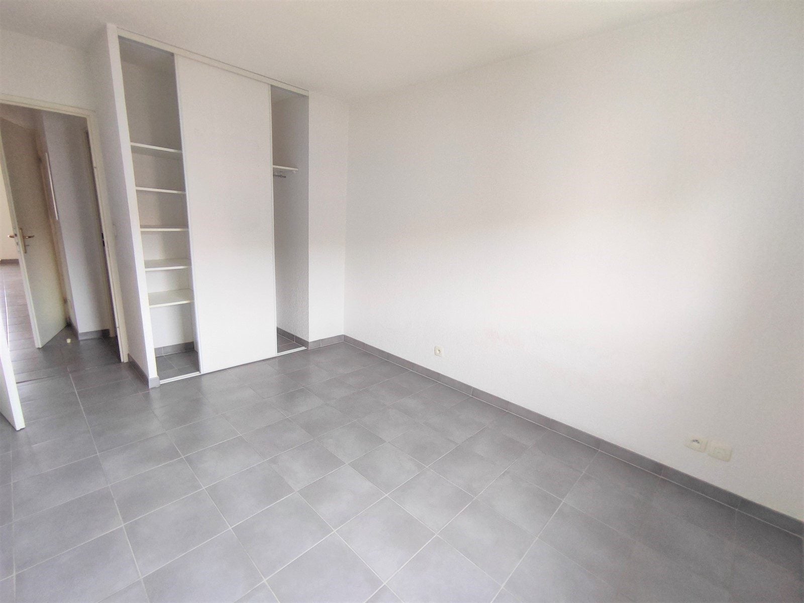 Flat Rue Charles Floquet in Toulouse