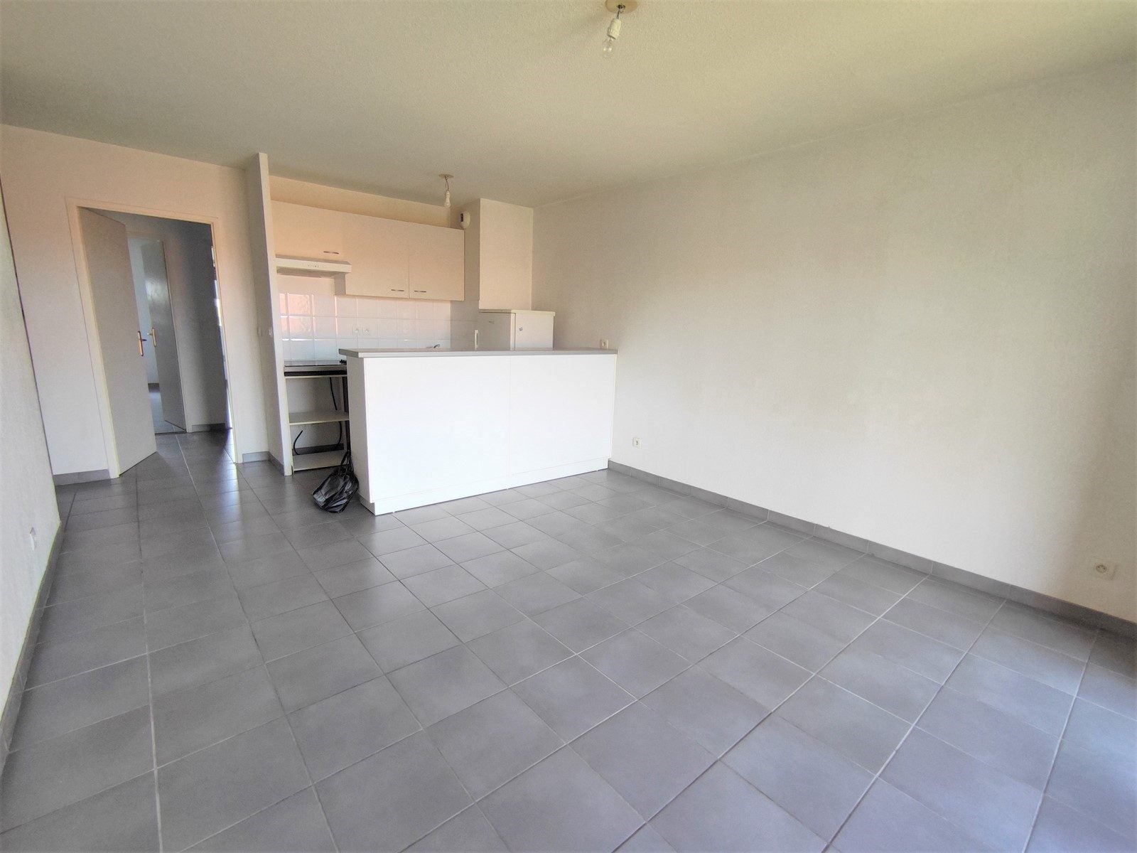 Flat Rue Charles Floquet in Toulouse