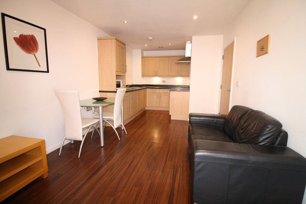 Flat Milton Street in Sheffield