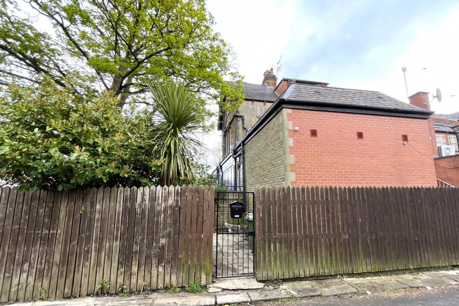 Flat Street Lane in Leeds