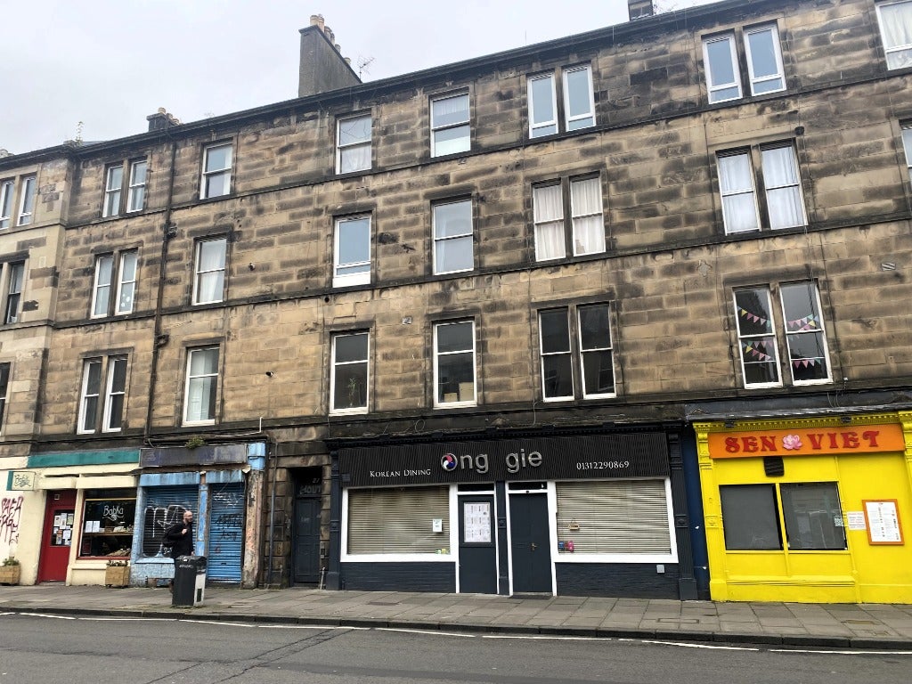 Flat Brougham Place in City of Edinburgh
