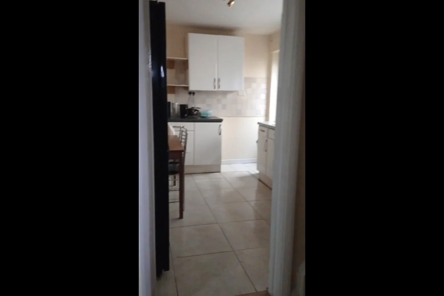 Room Kingston Avenue in Greater London