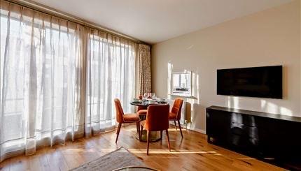 Flat Fulham Road in Greater London
