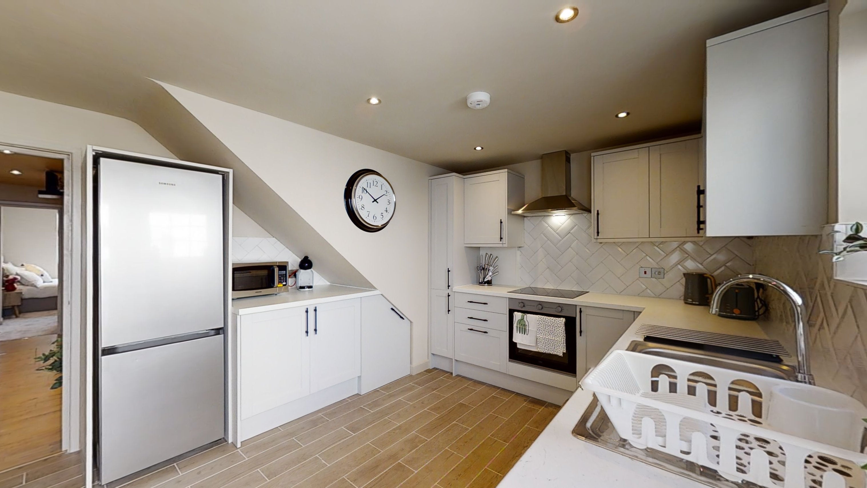 Room Albert Street in Maidstone