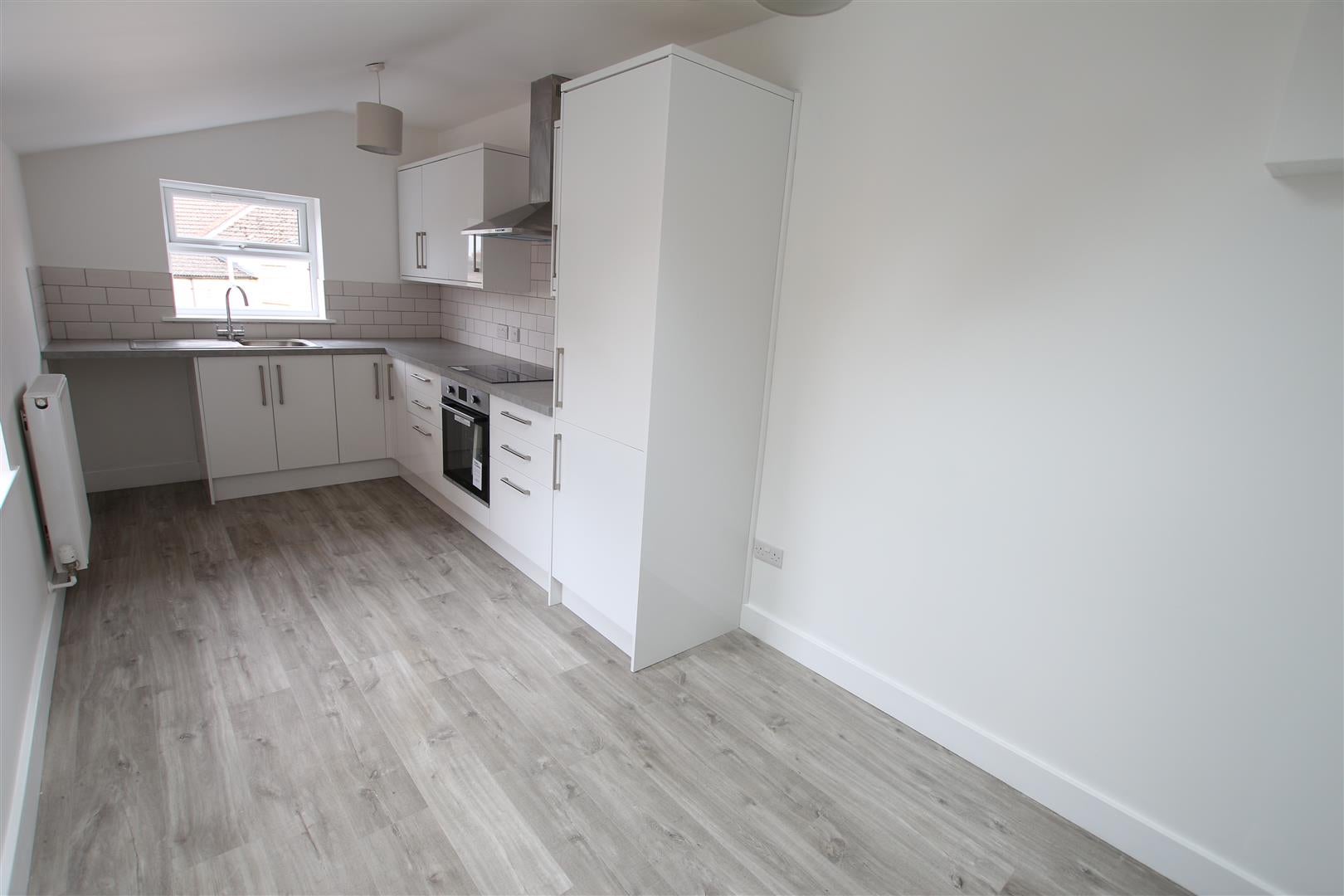 Flat Overstone Road in Northampton