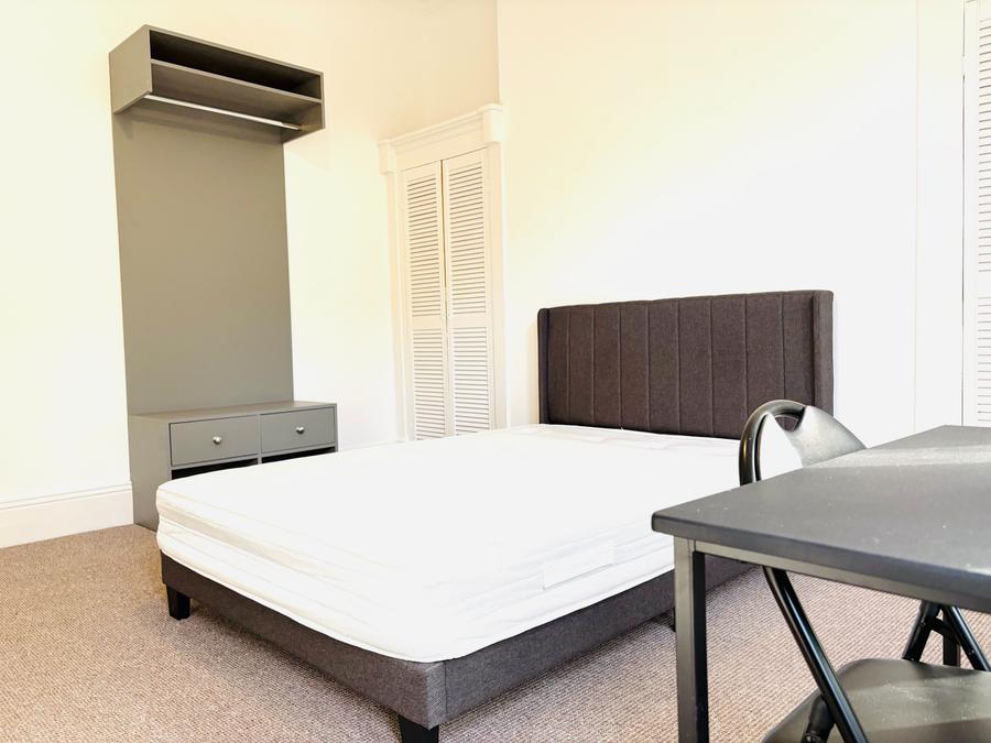 Room Mowbray Close in Sunderland