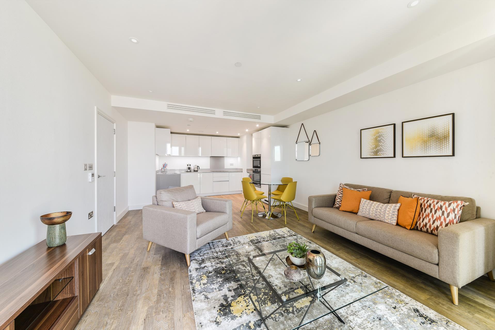 Flat Wandsworth Road in Greater London