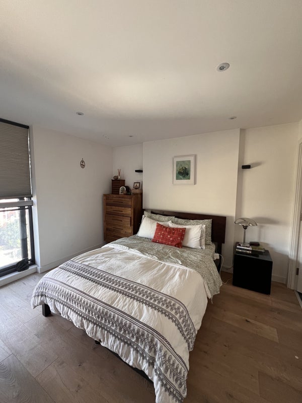 Room Florida Street in Greater London