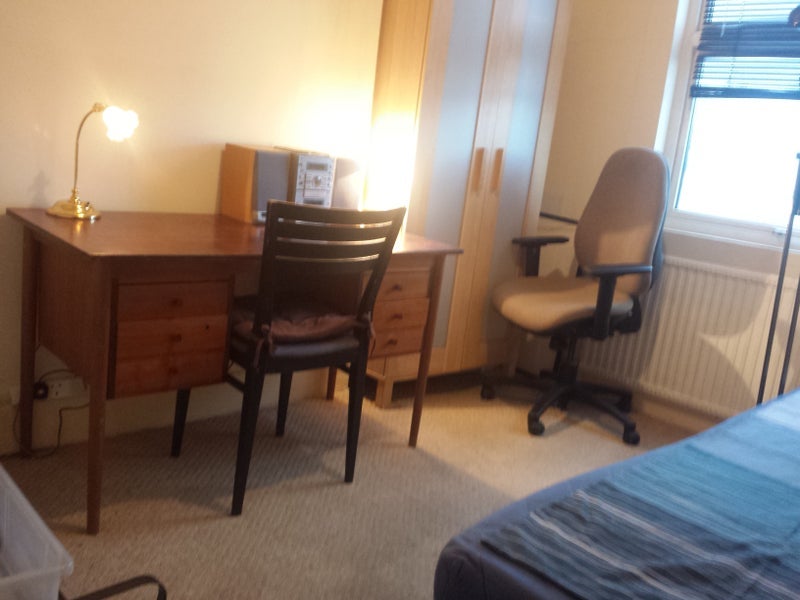 Room Narcissus Road in Greater London