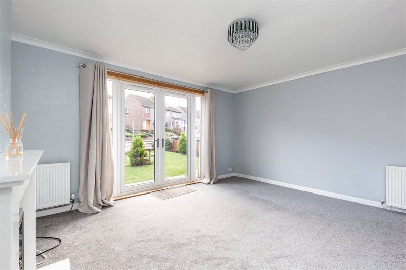 Flat Orchard Brae Gardens in City of Edinburgh
