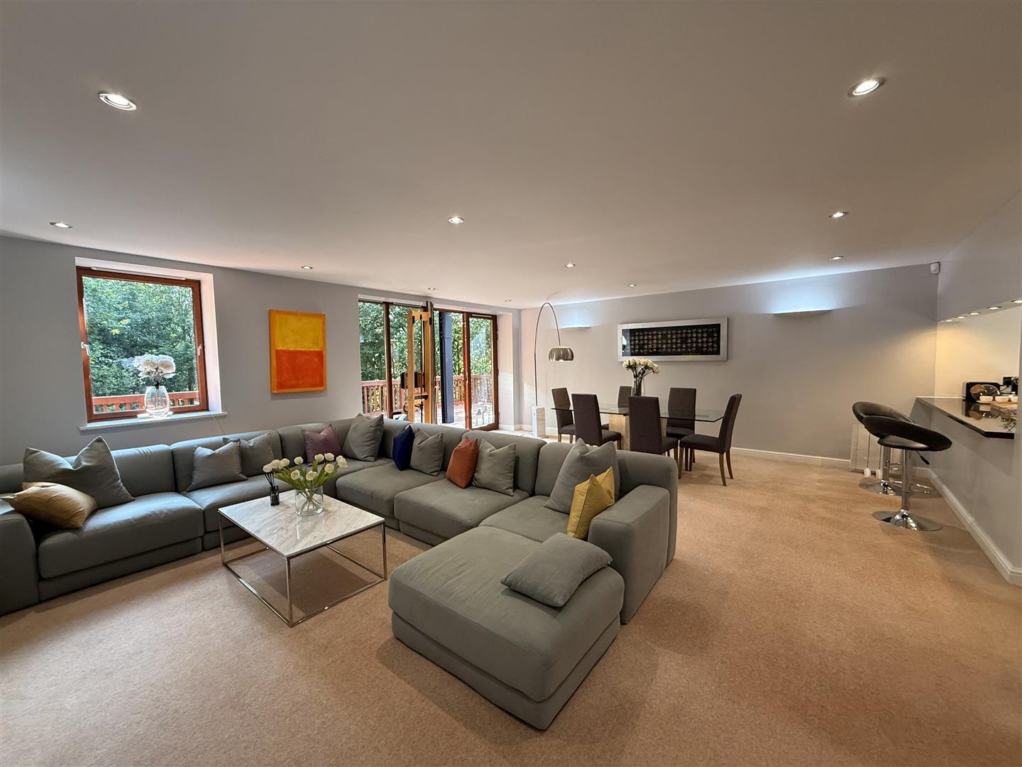 Flat Allerton Park in Leeds