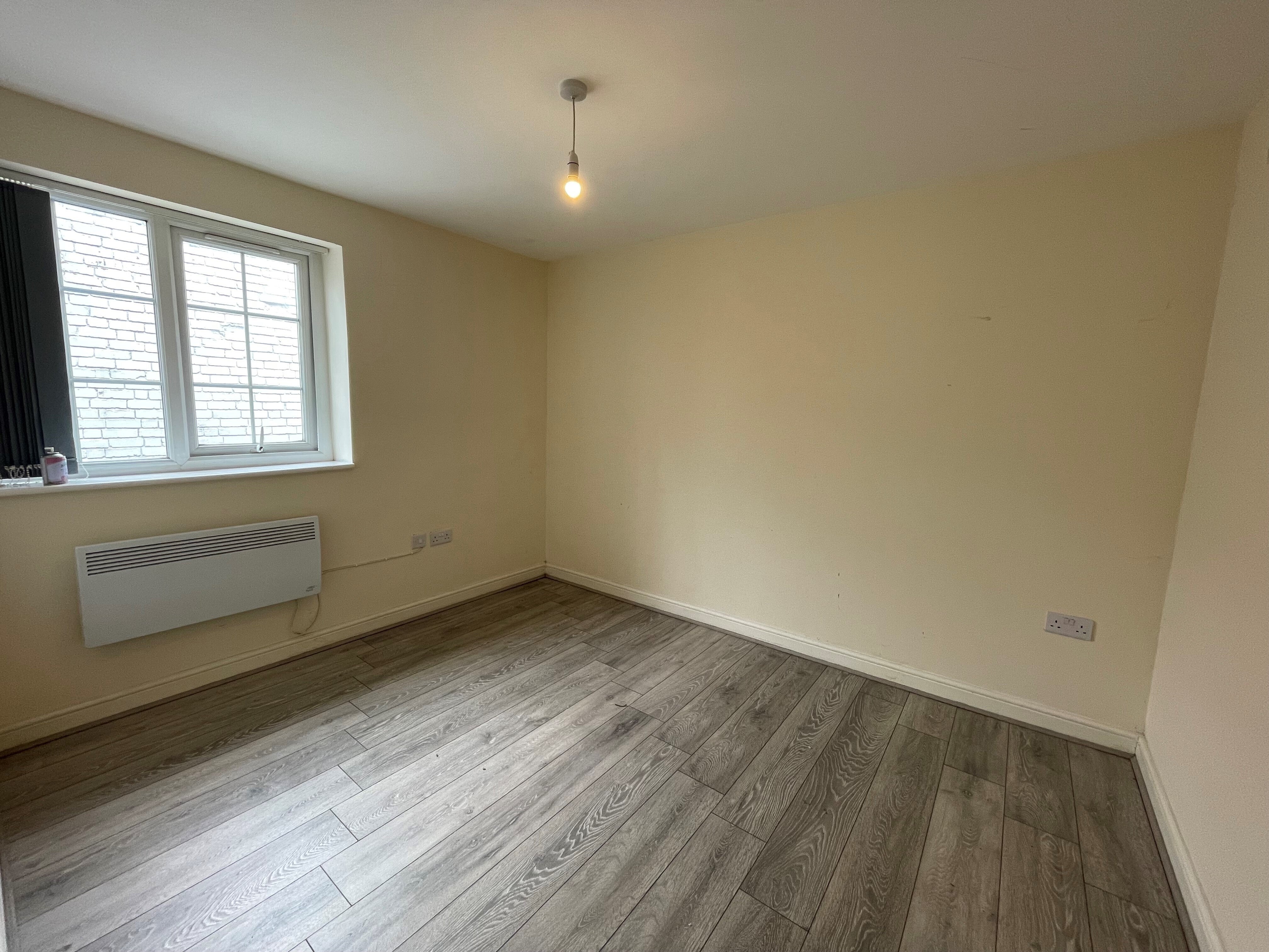 Flat Evesham Road in Leicester
