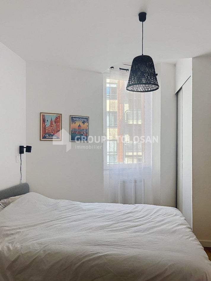 Flat Rue Villeneuve in Toulouse