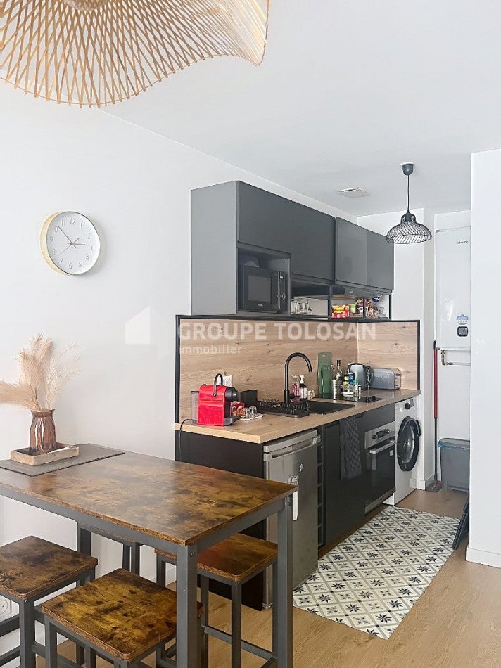 Flat Rue Villeneuve in Toulouse