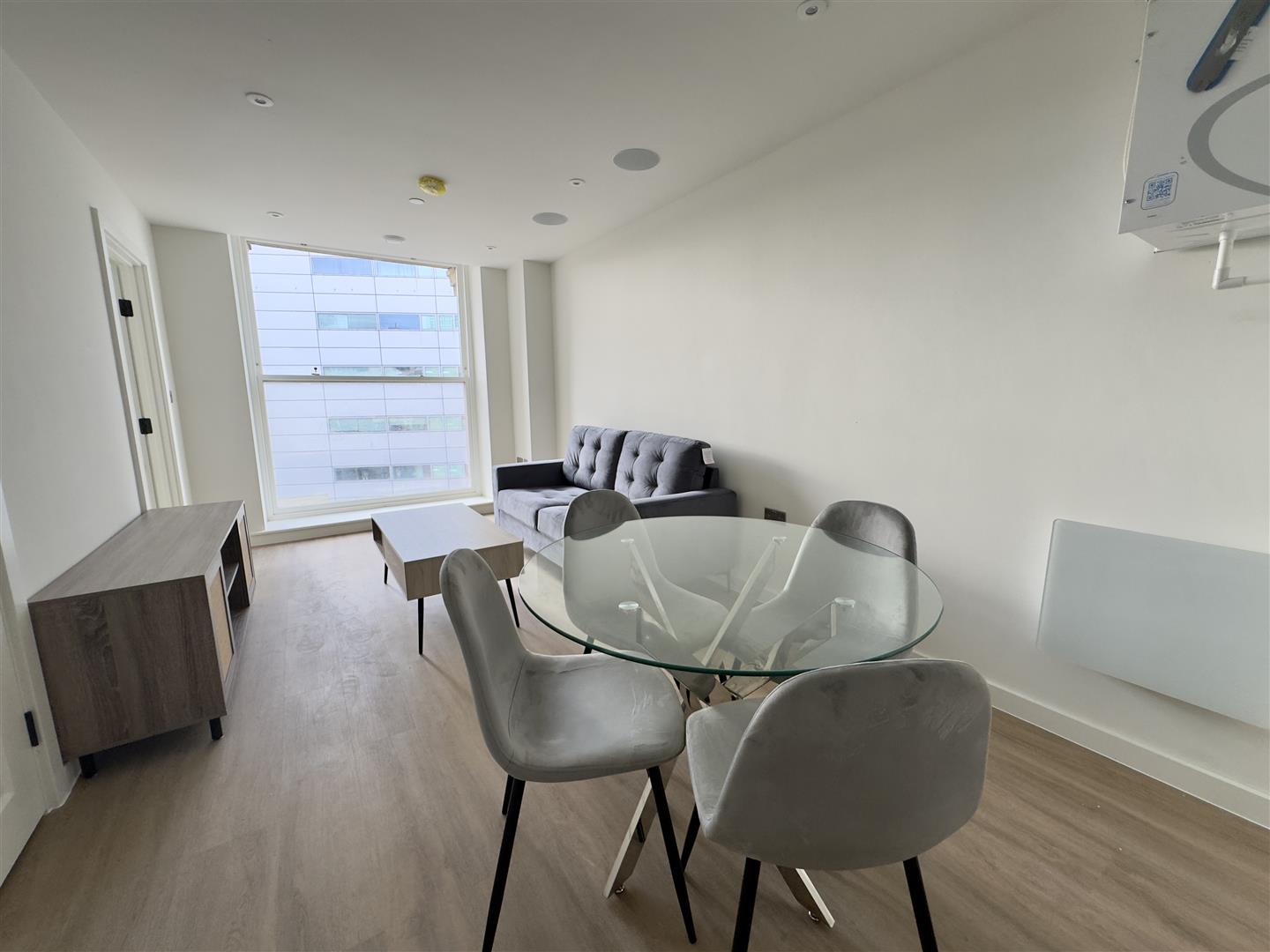 Flat Woodhouse Lane in Leeds