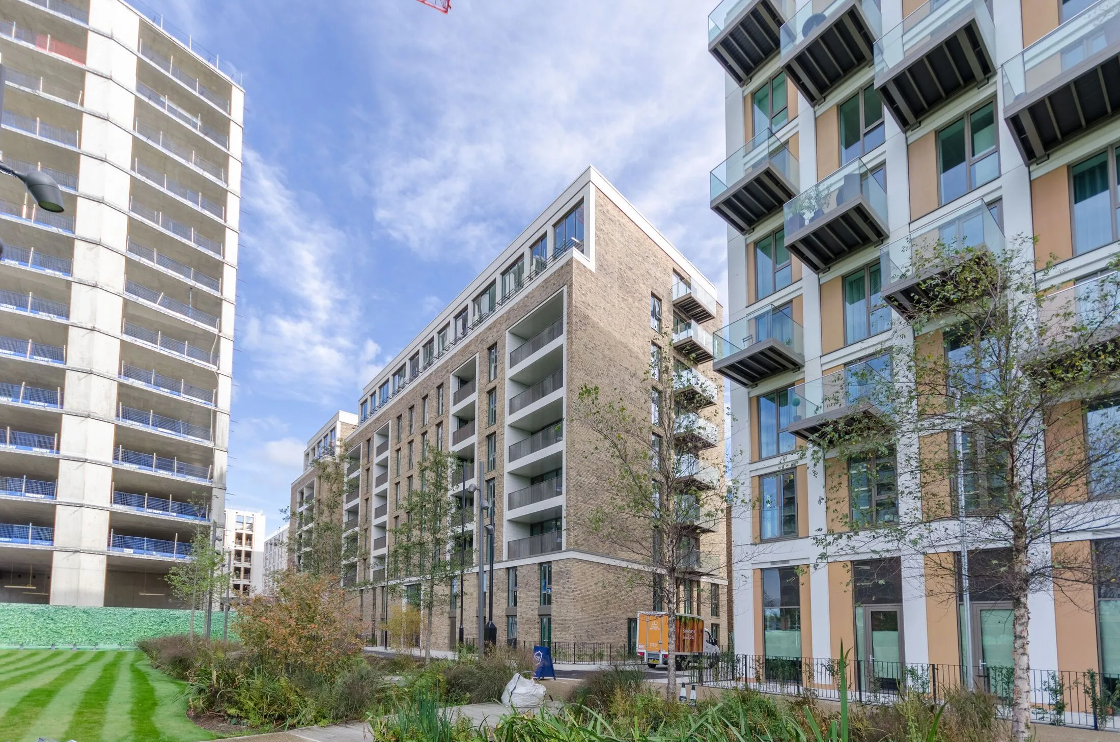 Flat Shipwright Street in Greater London