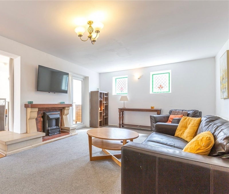 Room Romney Avenue in Bristol