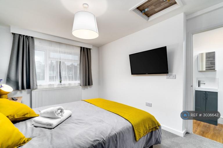 Room Queens Road in St. Austell
