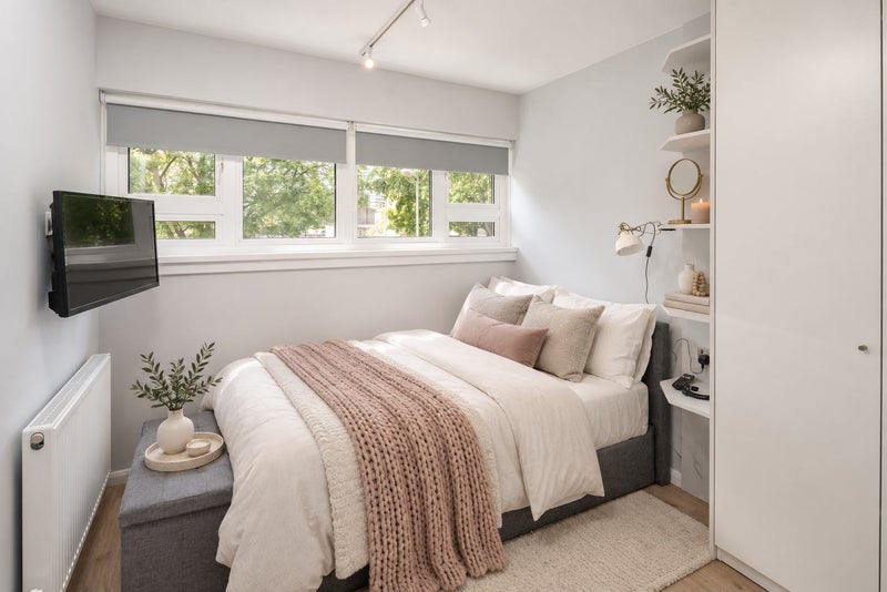 Room Winders Road in Greater London