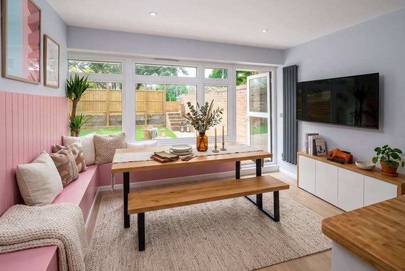 Room Winders Road in Greater London
