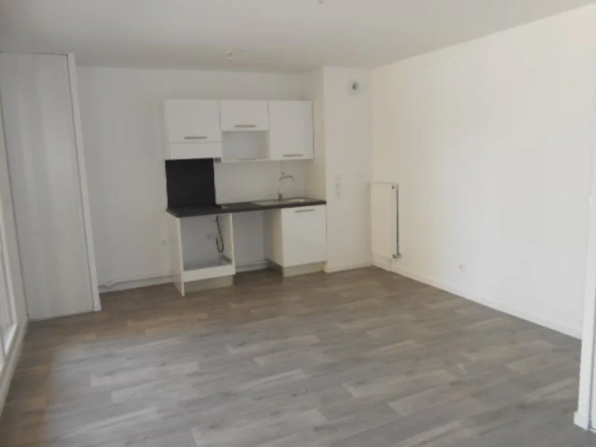 Flat Rue Marie Chassot in Orléans