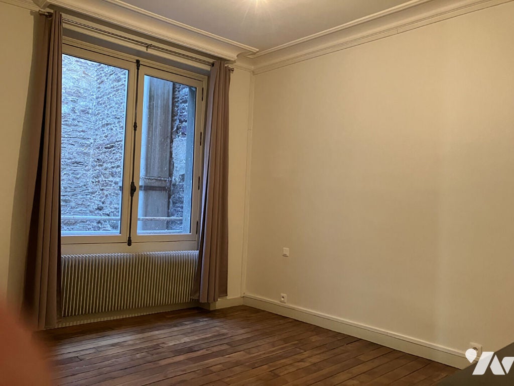 Flat Rue Hoche in Rennes