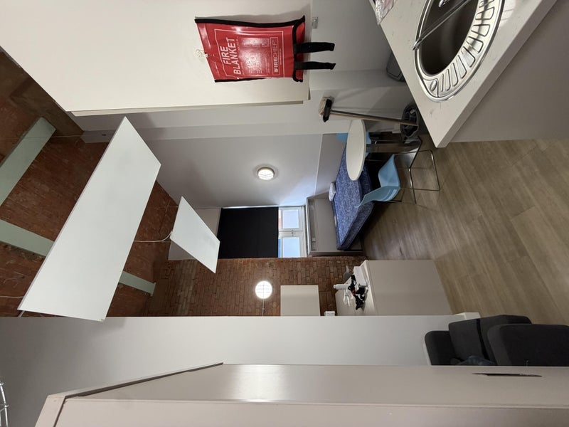 Room Lower Chatham Street in Manchester
