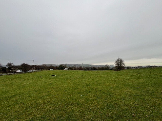 Flat Sharphaw Avenue in Skipton