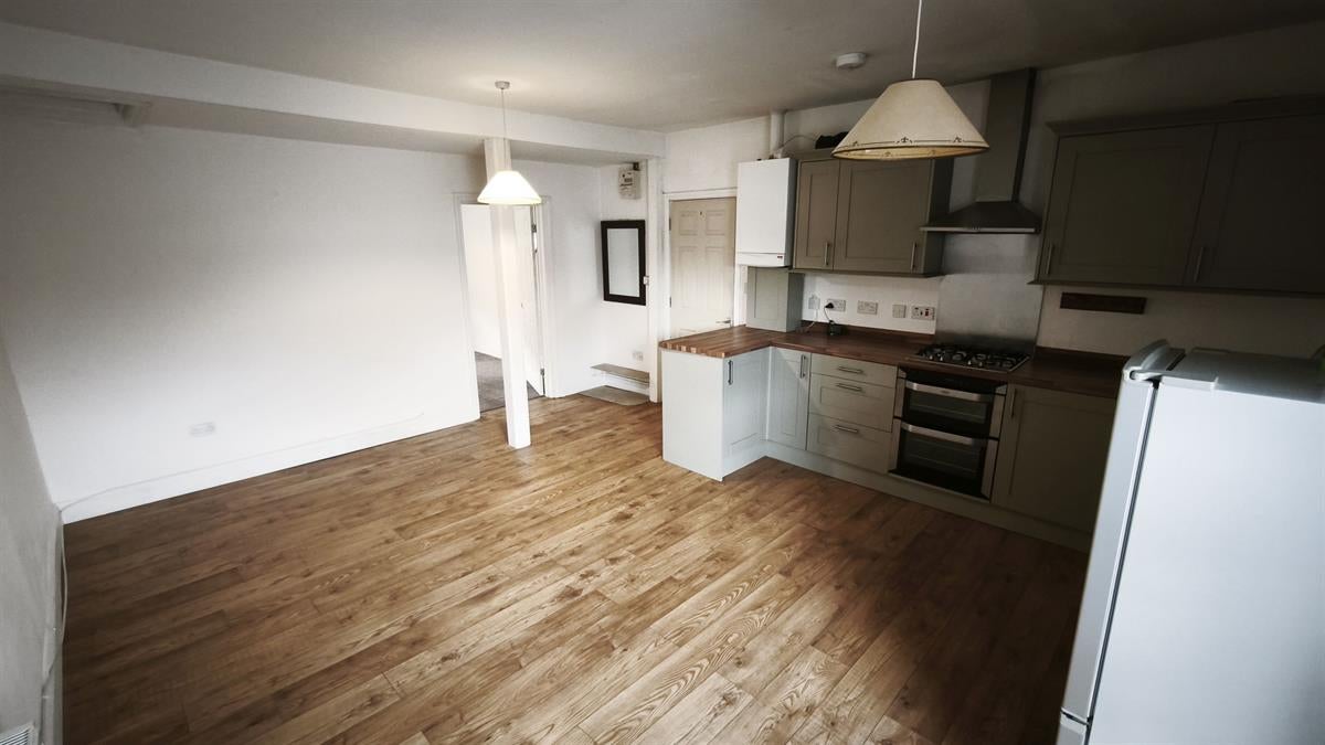Flat Stratford Road in Milton Keynes