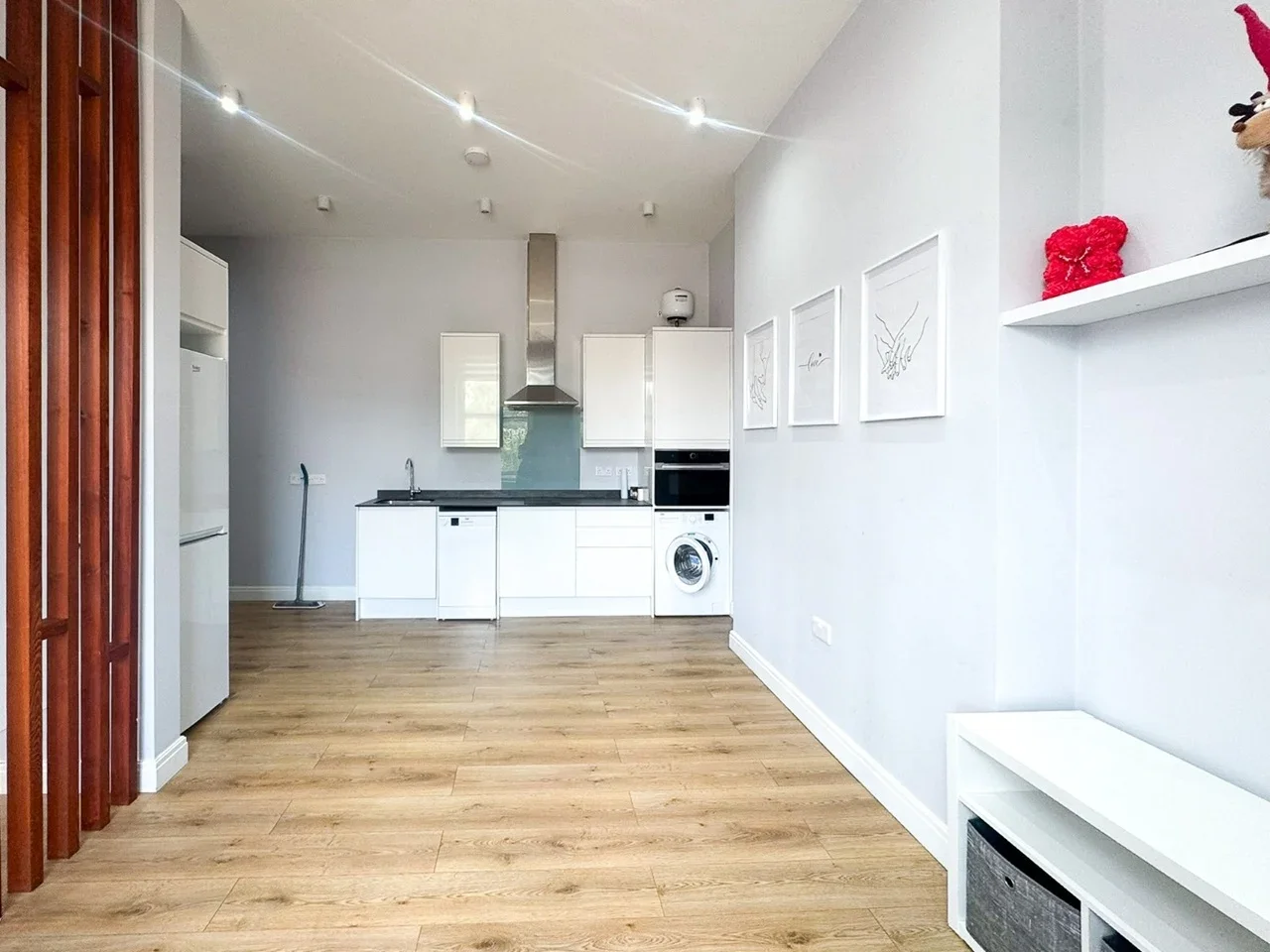 Flat Fore Street in Greater London