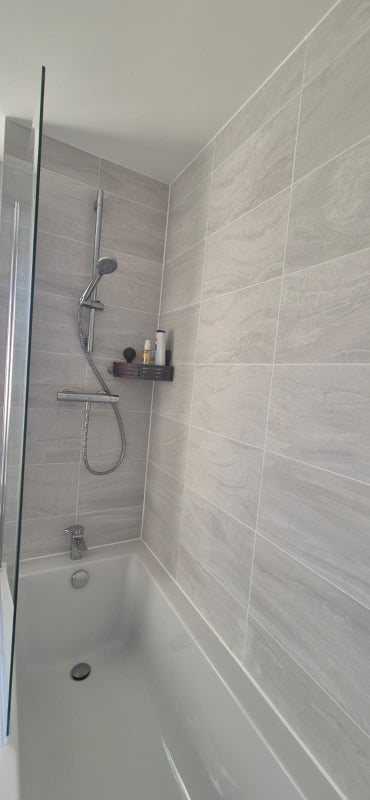 Room Lower Farm Way in Nuneaton and Bedworth