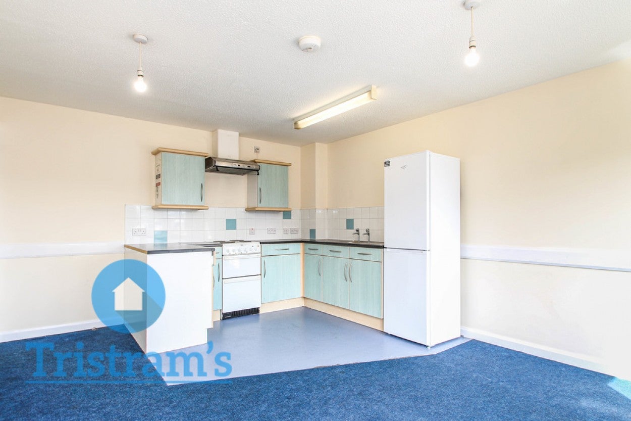 Flat Wollaton Road in Nottingham