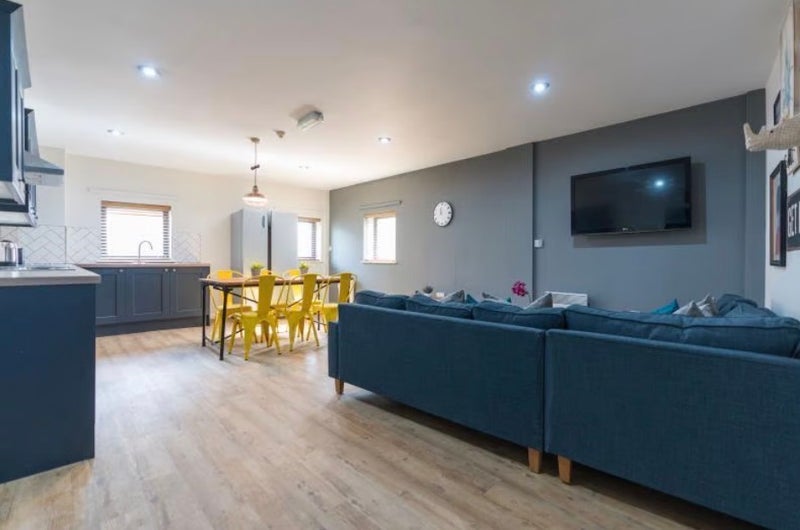 Room Falconar Street in Newcastle upon Tyne