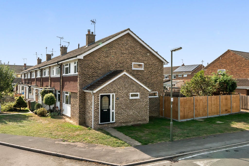 House Grange Road in Guildford
