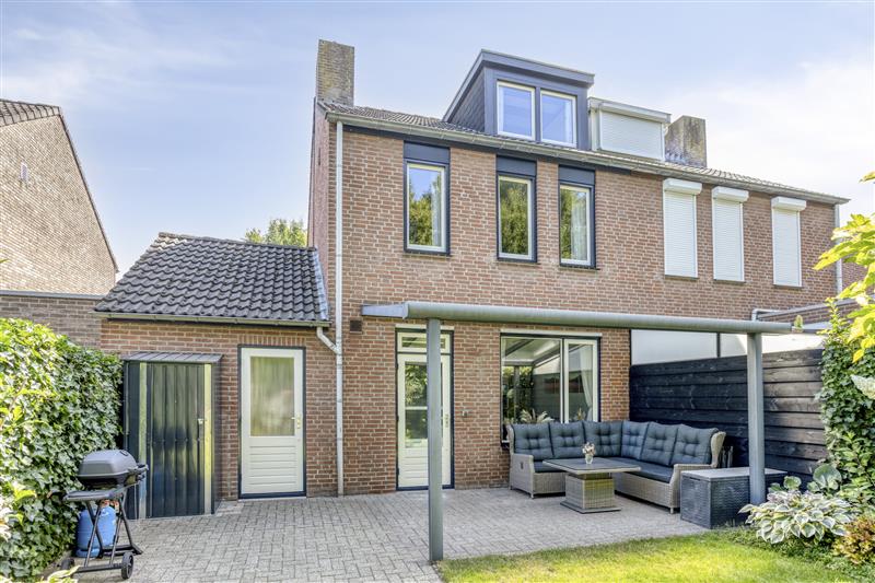 Huis Klutemansstraat 12 in Roggel