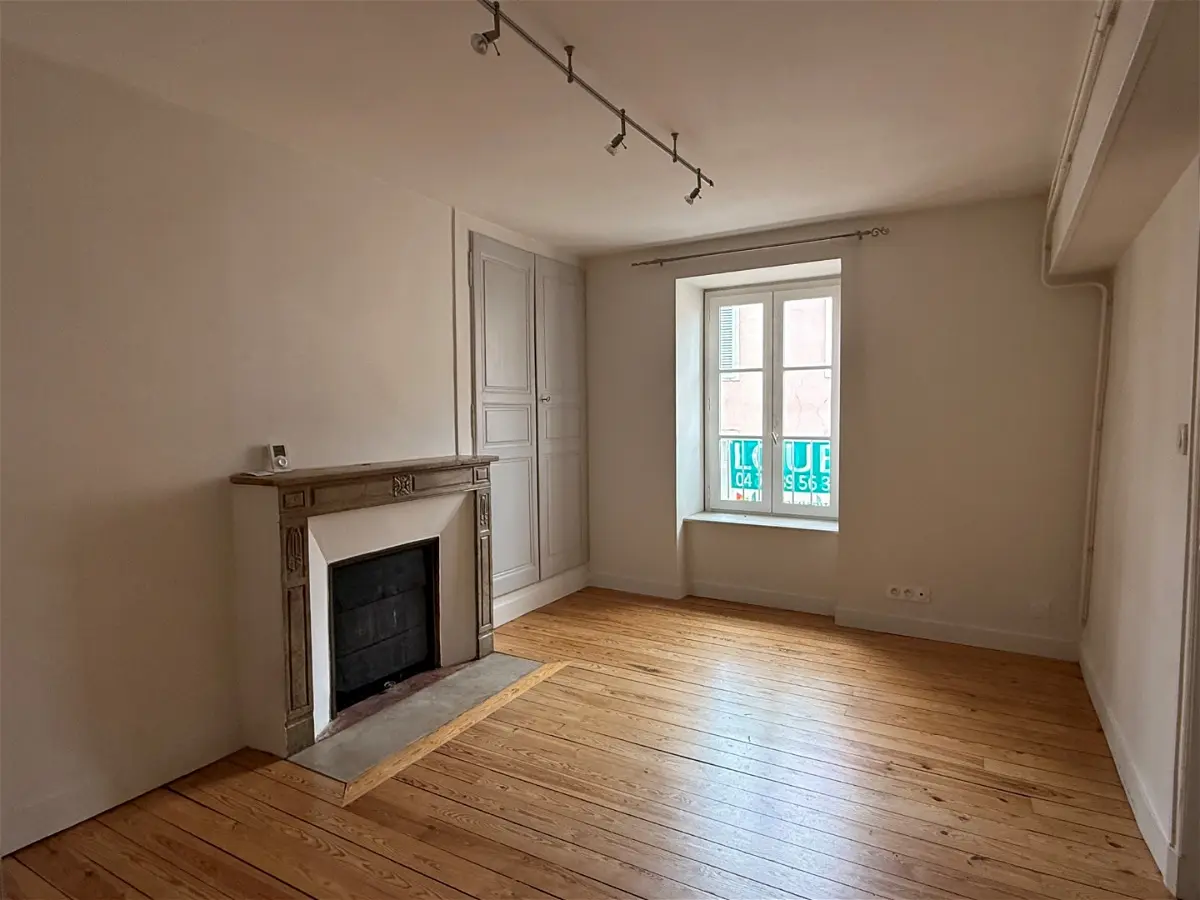 Flat Rue Saint-Antoine in Issoire