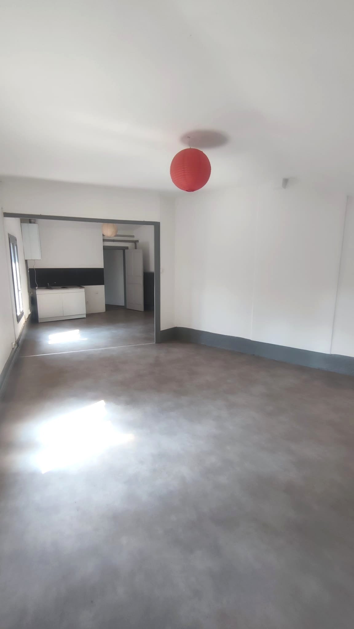 Flat Rue Joannes Mollon in Feurs