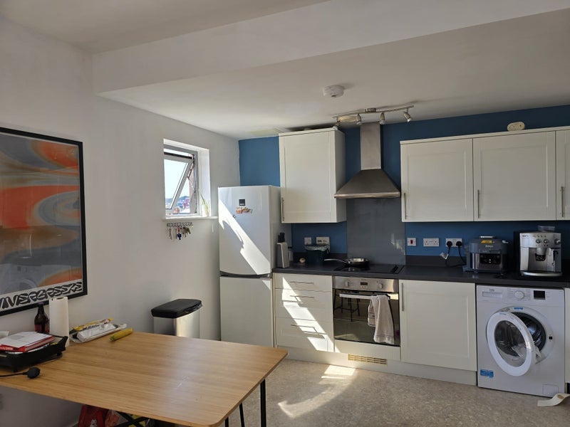 Room Talavera Close in Bristol