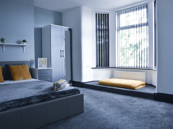Room Weaste Lane in Salford
