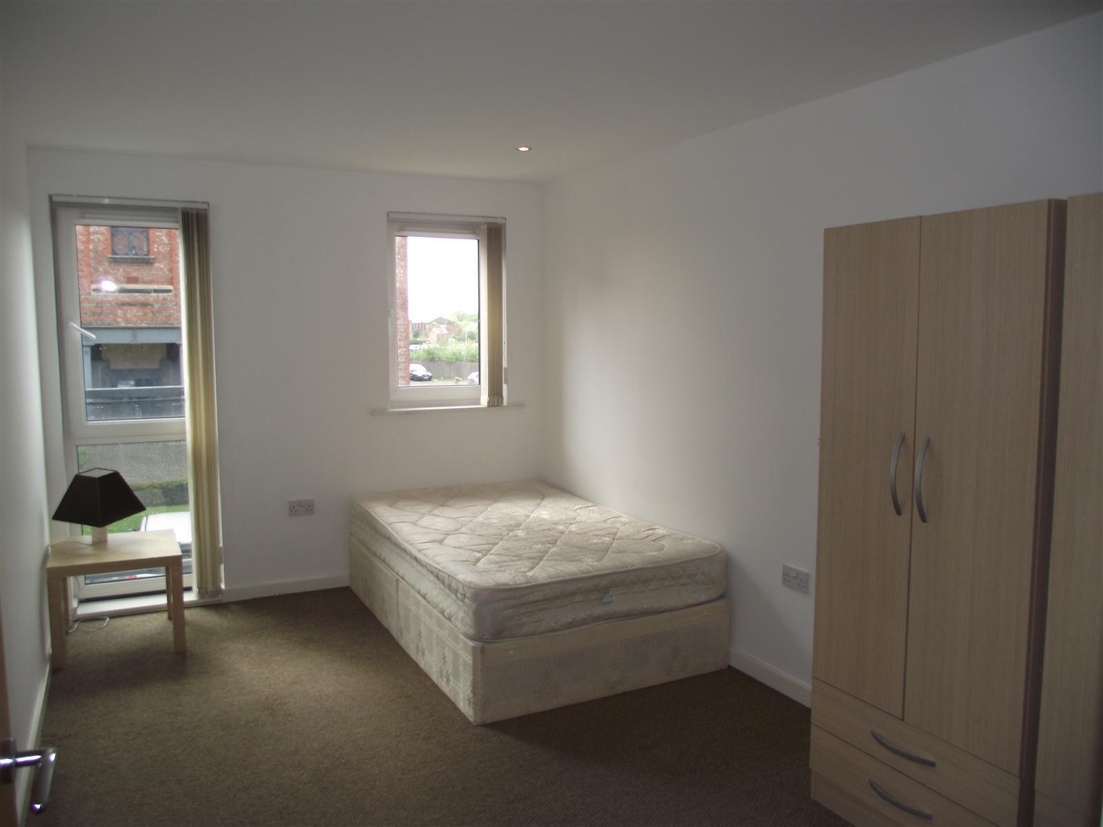 Flat Lythgoes Lane in Warrington