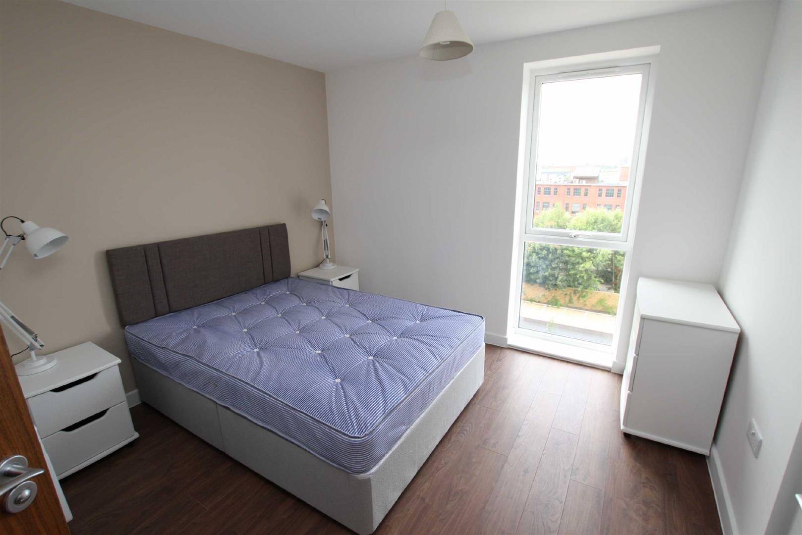 Flat Derwent Street in Salford