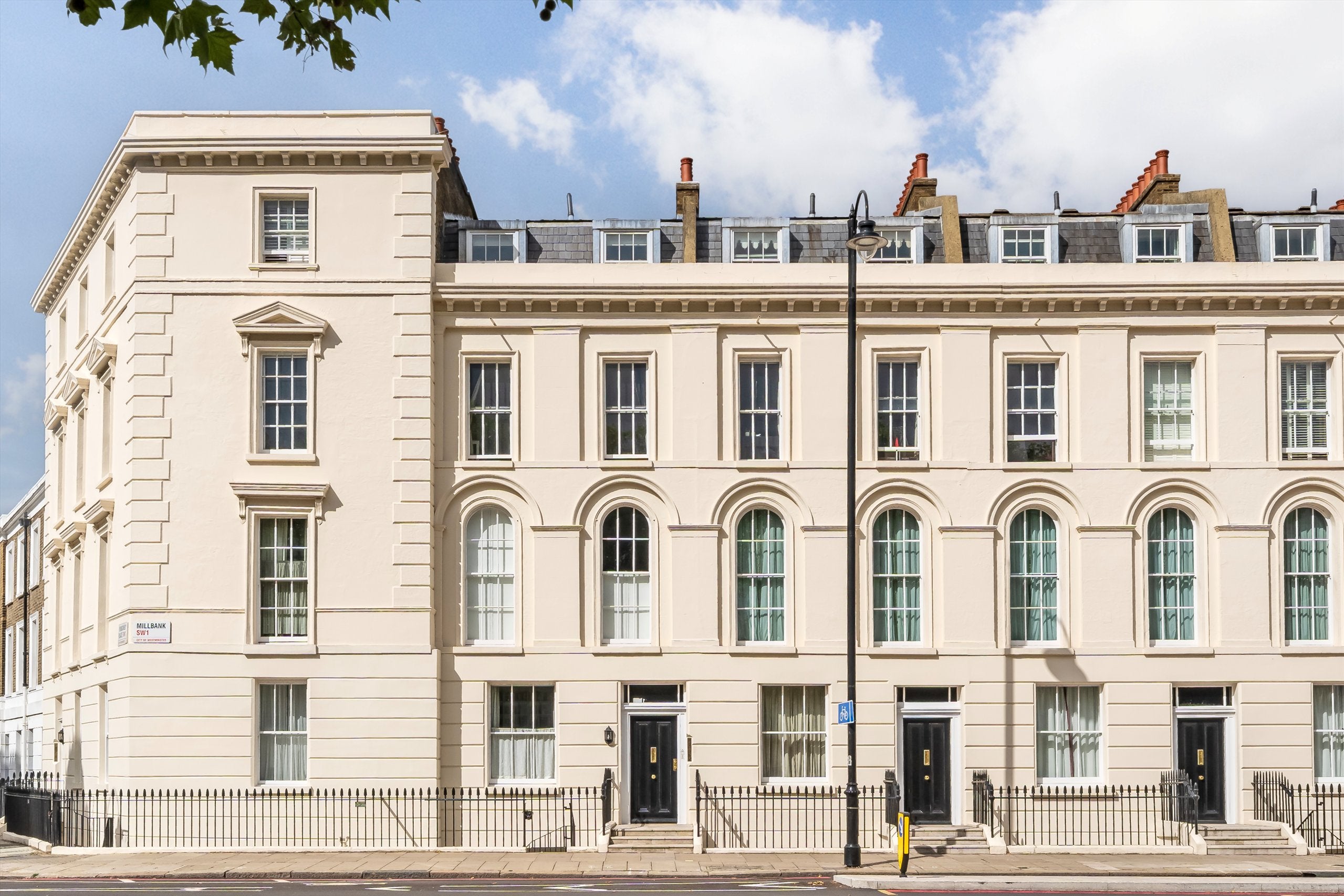 Flat Millbank in City of Westminster