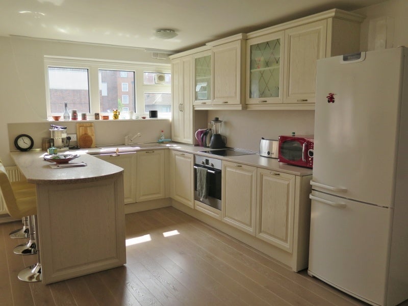 Flat Lisson Grove in City of Westminster
