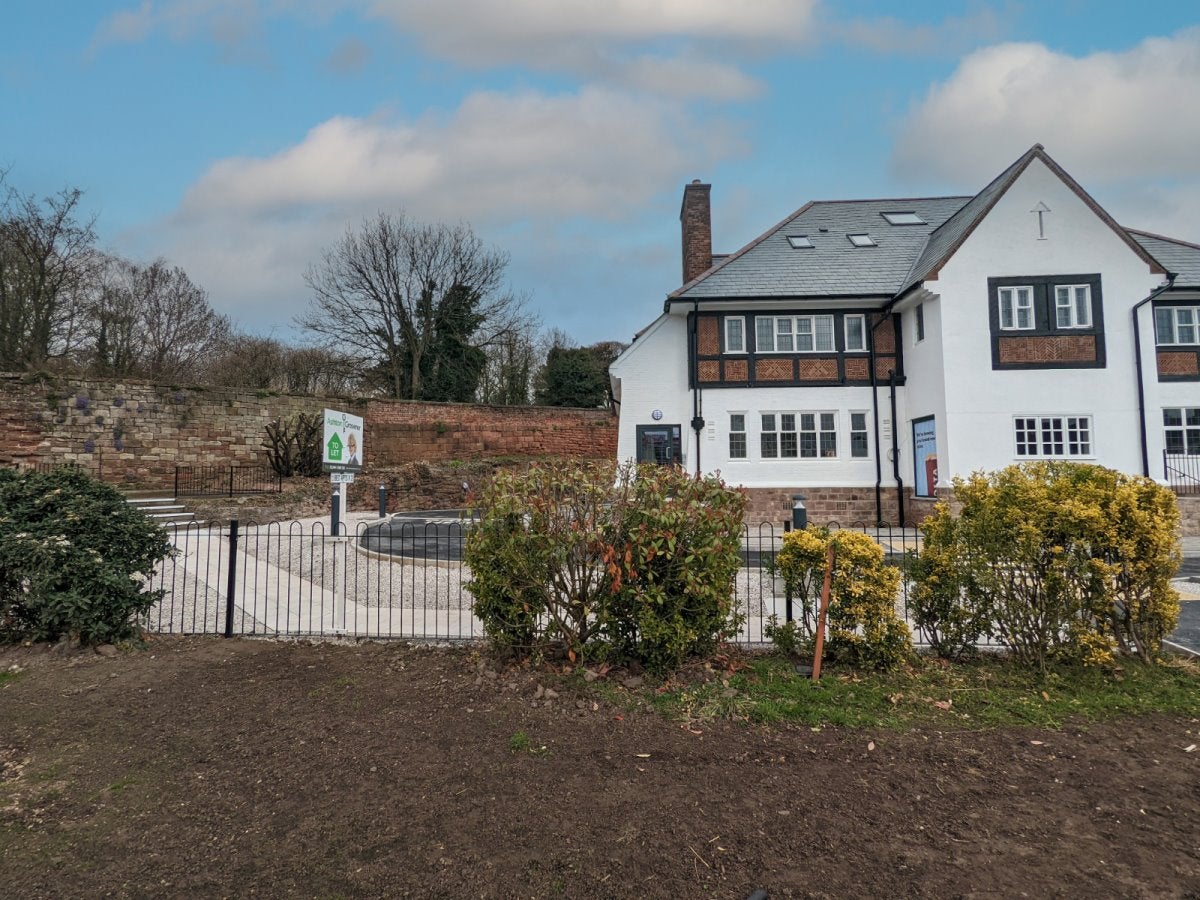 Flat Pepper Street in Christleton