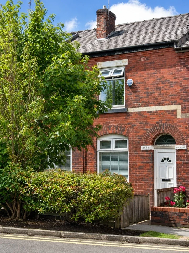 House Wellington Road in Salford