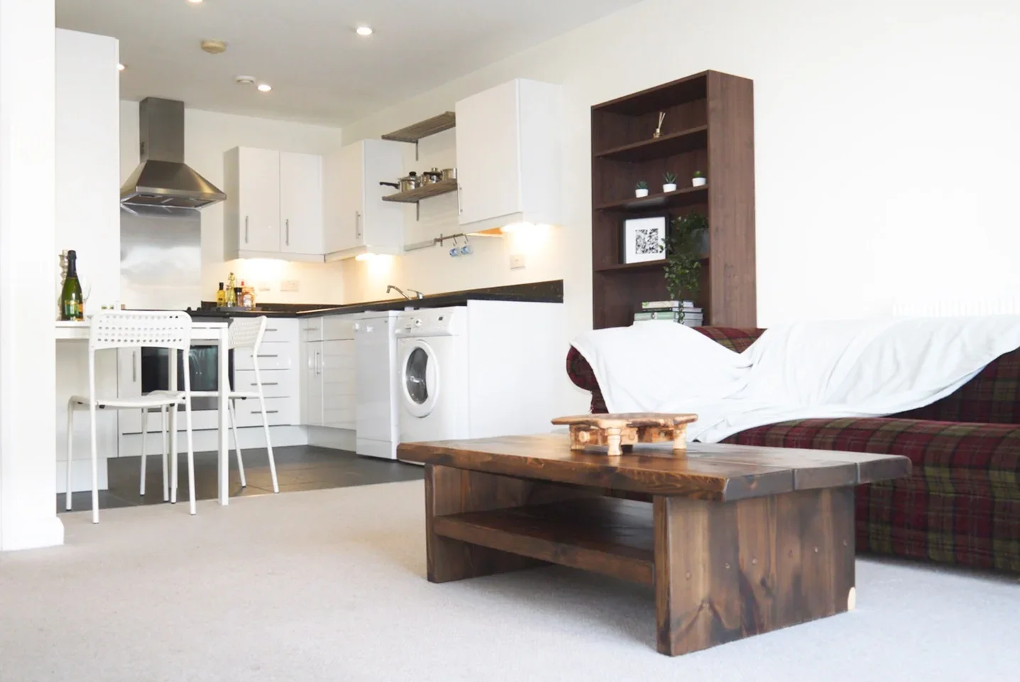 Flat Daneland Walk in Greater London
