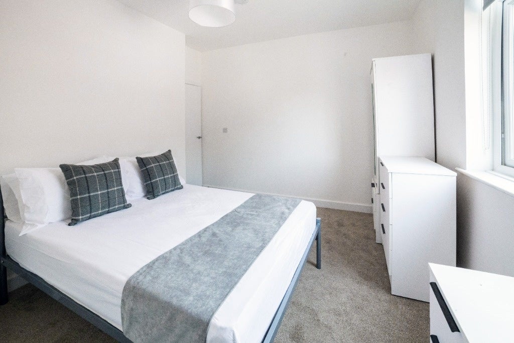 Room Ekowe Street in Nottingham